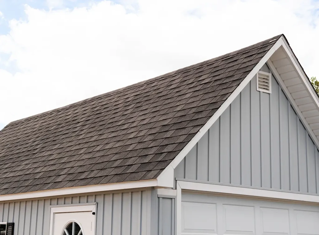 residential asphalt roofing shingle installation on home near taylorville illinois