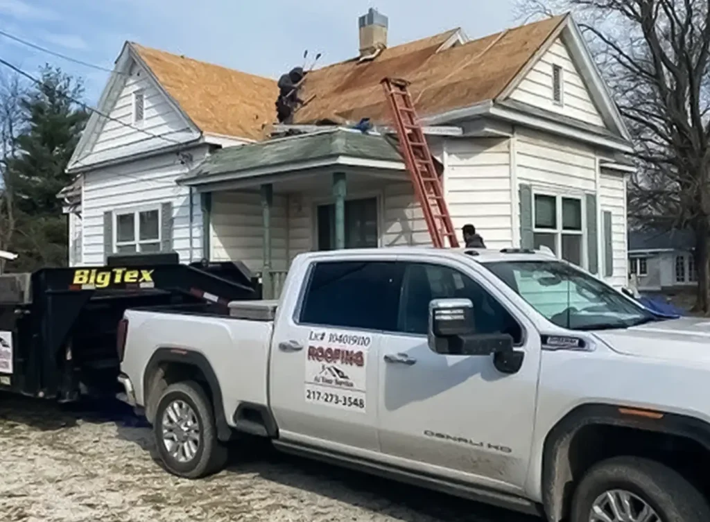 roofing replacement contractors near taylorville illinois
