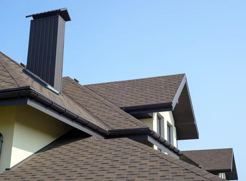 replacement roofing shingles installed on home in central illinois